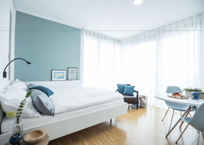 The Flag M. 3* Monachium