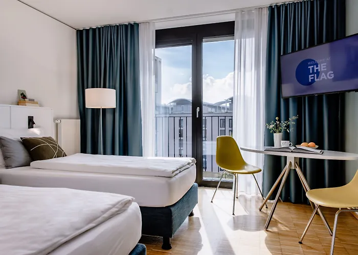 The Flag M. 3* Monachium