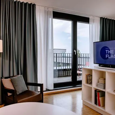 The Flag M. Aparthotel