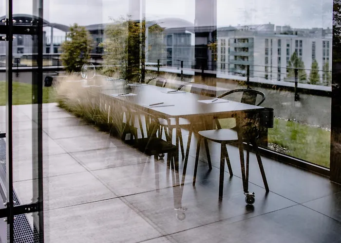 Aparthotel The Flag M.