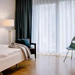 The Flag M. Apartmanhotel München